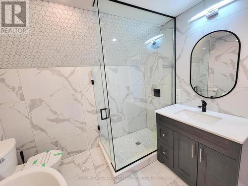 115 Ridley St, Belleville, ON - Indoor Photo Showing Bathroom