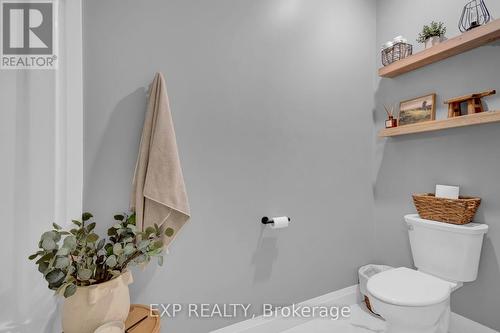 11715 Plank Rd, Bayham, ON - Indoor Photo Showing Bathroom