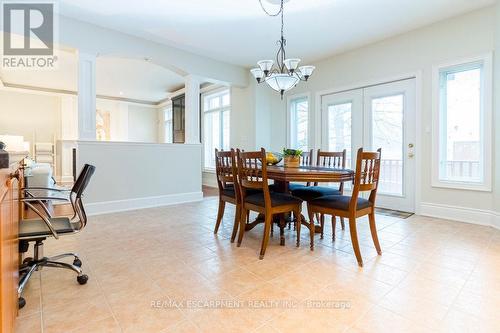 2 Donnici Dr, Hamilton, ON - Indoor Photo Showing Dining Room