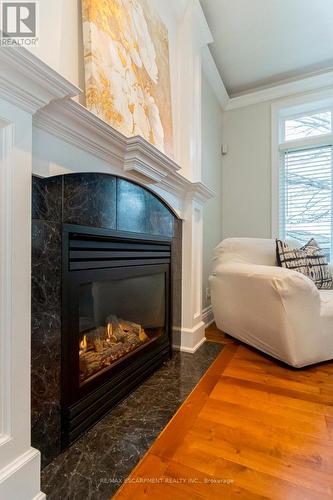 2 Donnici Drive, Hamilton, ON - Indoor Photo Showing Living Room With Fireplace