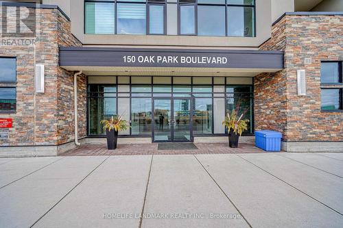 511 - 150 Oak Park Boulevard, Oakville, ON - Outdoor