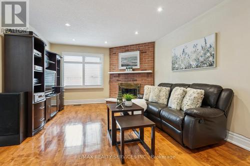 36 Smye Crt, Brampton, ON - Indoor Photo Showing Living Room With Fireplace