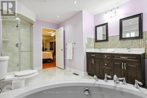 36 Smye Crt, Brampton, ON - Indoor Photo Showing Bathroom