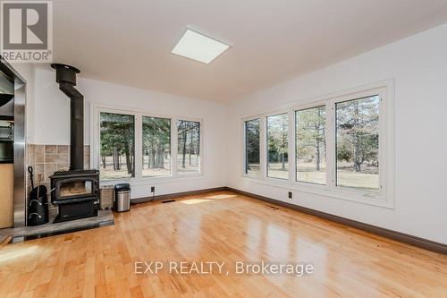 18721 Heart Lake Rd, Caledon, ON - Indoor Photo Showing Other Room With Fireplace