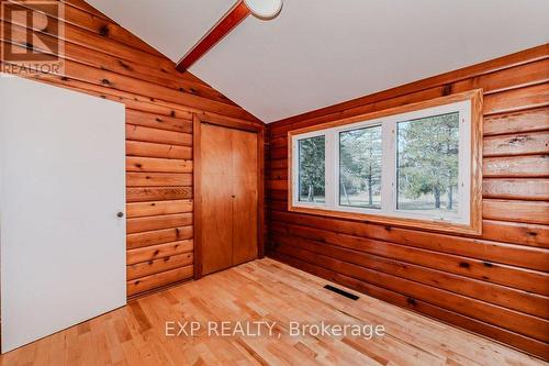 18721 Heart Lake Rd, Caledon, ON - Indoor Photo Showing Other Room
