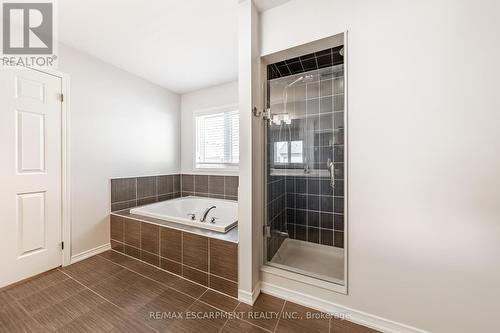 244 Voyager Pass, Hamilton, ON - Indoor Photo Showing Bathroom