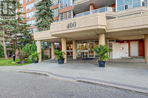 402 - 400 Mclevin Avenue, Toronto, ON - Outdoor With Balcony
