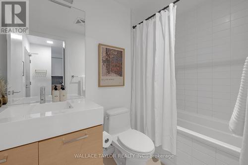#524 -90 Broadview Ave, Toronto, ON - Indoor Photo Showing Bathroom