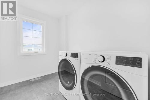 Upper - 115 Hillcrest Road, Port Colborne, ON - Indoor Photo Showing Laundry Room