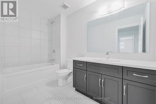Upper - 115 Hillcrest Road, Port Colborne, ON - Indoor Photo Showing Bathroom