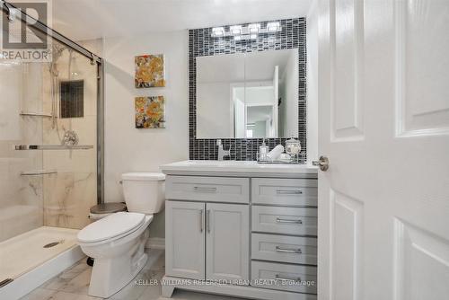 1211 - 68 Grangeway Avenue, Toronto, ON - Indoor Photo Showing Bathroom
