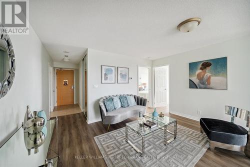 1211 - 68 Grangeway Avenue, Toronto, ON - Indoor Photo Showing Living Room
