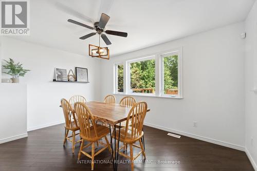 339 Carnegie Beach Rd, Scugog, ON - Indoor Photo Showing Dining Room