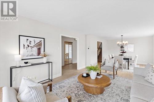 37 Brandy Crescent, Vaughan, ON - Indoor Photo Showing Living Room