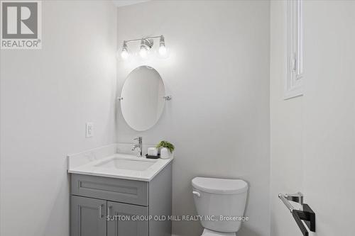 37 Brandy Crescent, Vaughan, ON - Indoor Photo Showing Bathroom