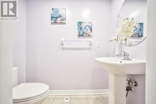 9916 Mccowan Rd, Markham, ON - Indoor Photo Showing Bathroom
