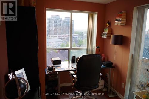 #Ph18 -3 Ellesmere St, Richmond Hill, ON - Indoor Photo Showing Office