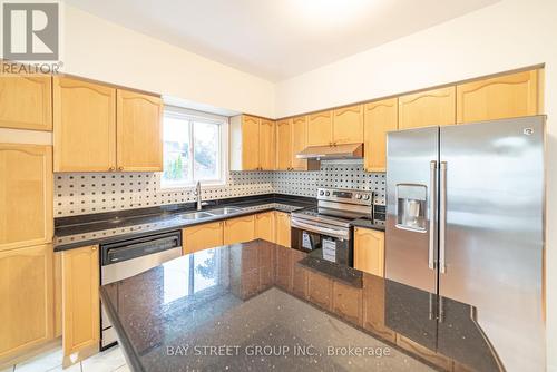 645 Carlton Rd, Markham, ON - Indoor Photo Showing Kitchen With Double Sink