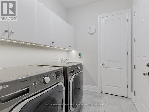 108 Burns Blvd, King, ON - Indoor Photo Showing Laundry Room