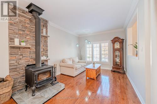 34 Camelot Sq, Barrie, ON - Indoor With Fireplace