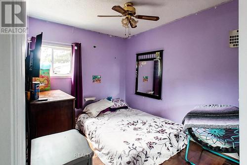 1519 River Road W, Wasaga Beach, ON - Indoor Photo Showing Bedroom