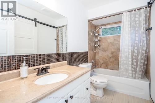 43 Trout Lane, Tiny, ON - Indoor Photo Showing Bathroom