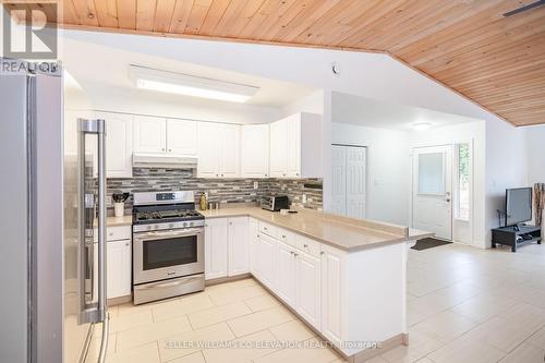 43 Trout Lane, Tiny, ON - Indoor Photo Showing Kitchen