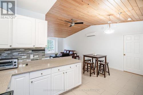 43 Trout Lane, Tiny, ON - Indoor Photo Showing Kitchen
