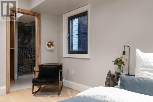 348A Crawford St, Toronto, ON - Indoor Photo Showing Bedroom