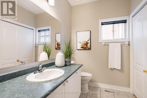 21 Melody Dr, Whitby, ON - Indoor Photo Showing Bathroom
