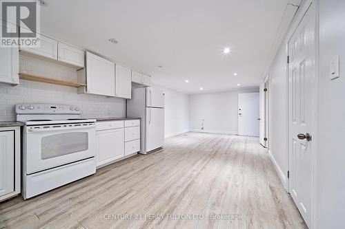 9 Hiley Ave, Ajax, ON - Indoor Photo Showing Kitchen