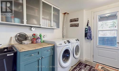 9976 Community Centre Rd, Alnwick/Haldimand, ON - Indoor Photo Showing Laundry Room
