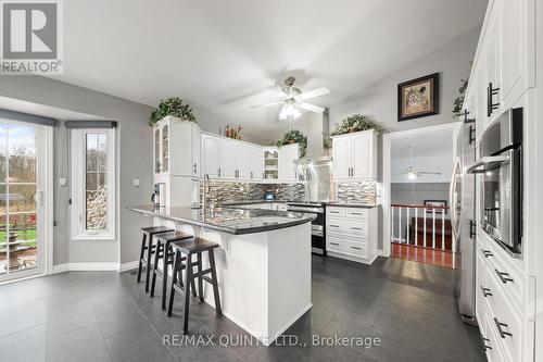 106 Halloway Road, Quinte West, ON - Indoor Photo Showing Kitchen With Upgraded Kitchen
