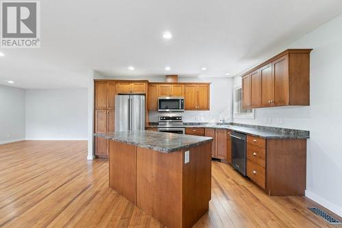 20-312 Arbutus Street, Chase, BC - Indoor Photo Showing Kitchen