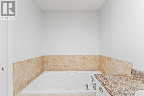 20-312 Arbutus Street, Chase, BC - Indoor Photo Showing Bathroom