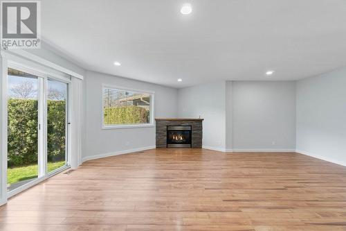 20-312 Arbutus Street, Chase, BC - Indoor With Fireplace
