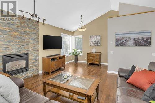 920 Covington Key(S), West Kelowna, BC - Indoor Photo Showing Living Room With Fireplace