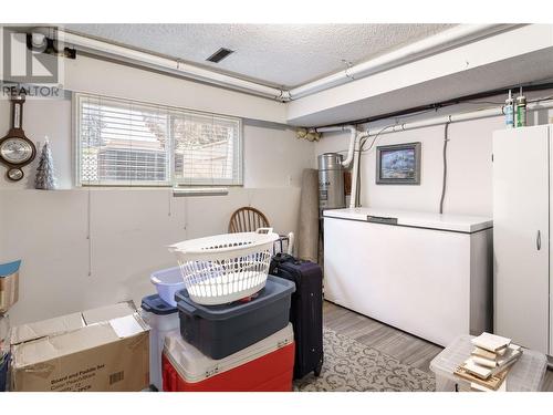 479 Eldorado Road, Kelowna, BC - Indoor Photo Showing Laundry Room