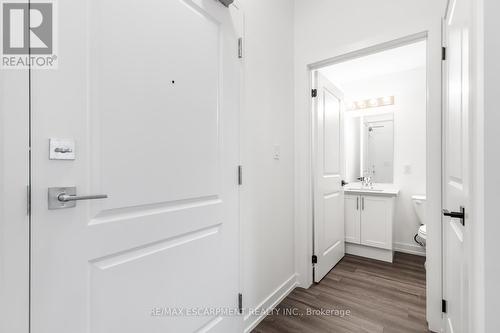 #411 -470 Dundas St E, Hamilton, ON - Indoor Photo Showing Other Room