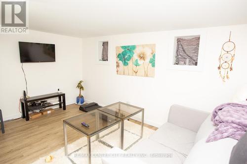 91 Stanley Street, London, ON - Indoor Photo Showing Living Room