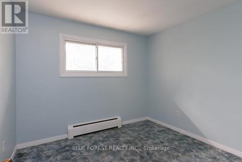 1023 Eagle Drive, London, ON - Indoor Photo Showing Other Room