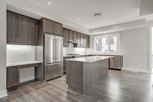 2273 Turnberry Road|Unit #67, Burlington, ON - Indoor Photo Showing Kitchen With Stainless Steel Kitchen With Upgraded Kitchen