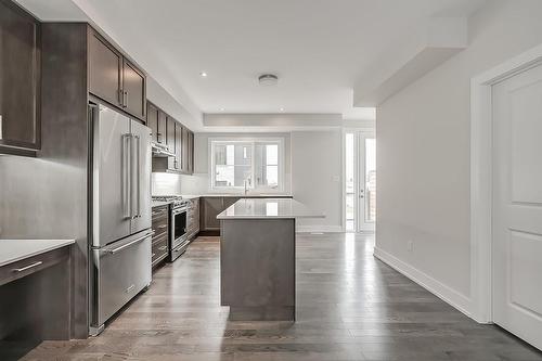 2273 Turnberry Road|Unit #67, Burlington, ON - Indoor Photo Showing Kitchen With Stainless Steel Kitchen