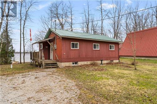 32 Emily Trail, Cobden, ON - Outdoor