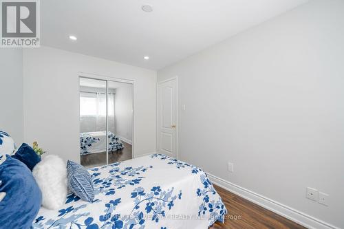 92 Cedarwood Cres, Brampton, ON - Indoor Photo Showing Bedroom
