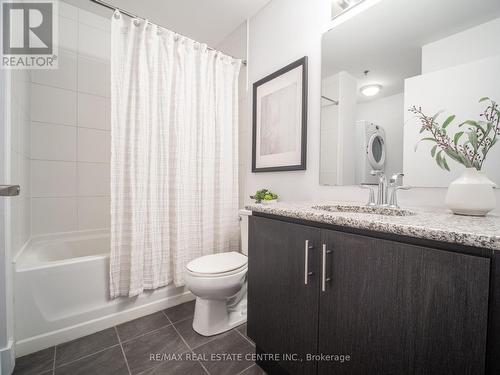 #102 -2490 Old Bronte Rd, Oakville, ON - Indoor Photo Showing Bathroom