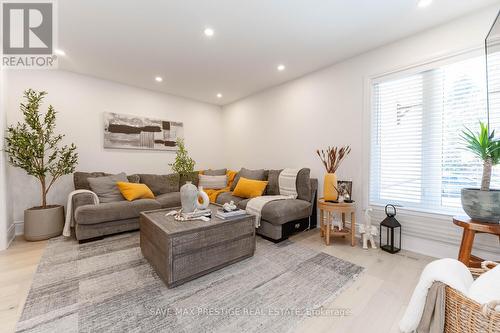 54 Glenmanor Drive, Brampton, ON - Indoor Photo Showing Living Room