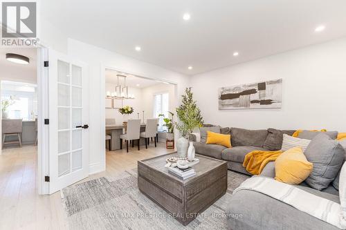 54 Glenmanor Drive, Brampton, ON - Indoor Photo Showing Living Room