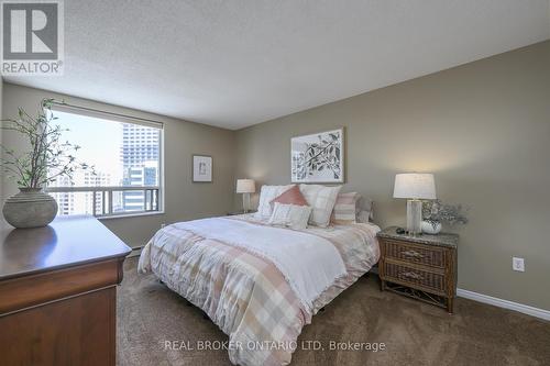 #1106 -500 Talbot St, London, ON - Indoor Photo Showing Bedroom