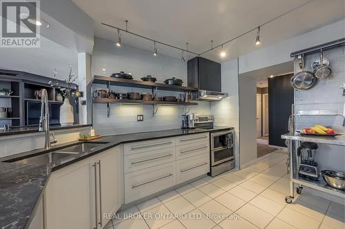 #1106 -500 Talbot St, London, ON - Indoor Photo Showing Kitchen With Double Sink